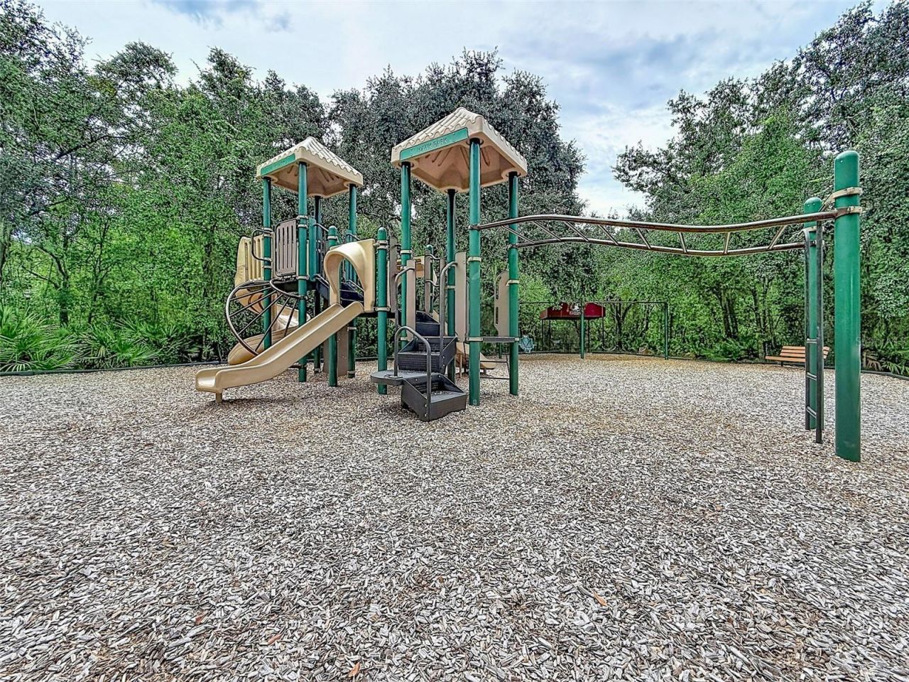 5720 Hawklake Rd , Lithia, FL 33547 Photo