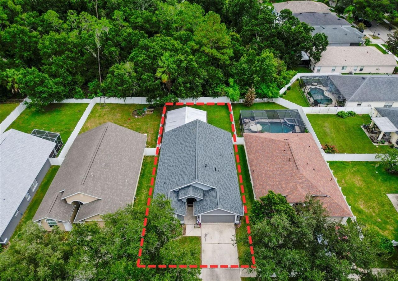 5720 Hawklake Rd , Lithia, FL 33547 Photo
