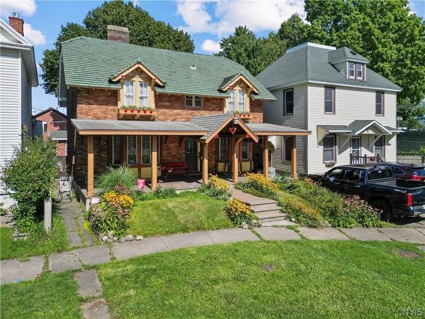 11 S Park Place , Herkimer, NY 13350