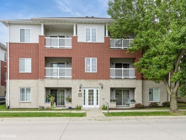 4347 York Place, Iowa City, IA 52245