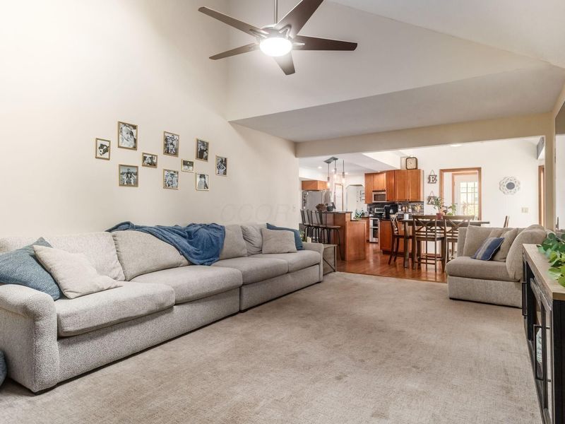 12980 Oakmere Drive, Pickerington, OH 43147 Photo 12