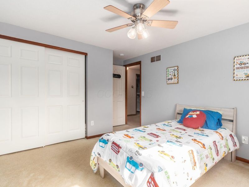 12980 Oakmere Drive, Pickerington, OH 43147 Photo 24
