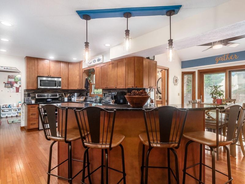 12980 Oakmere Drive, Pickerington, OH 43147 Photo 7