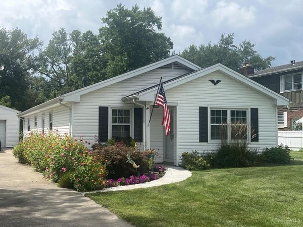 6 N Marshall Road, Middletown, OH 45042