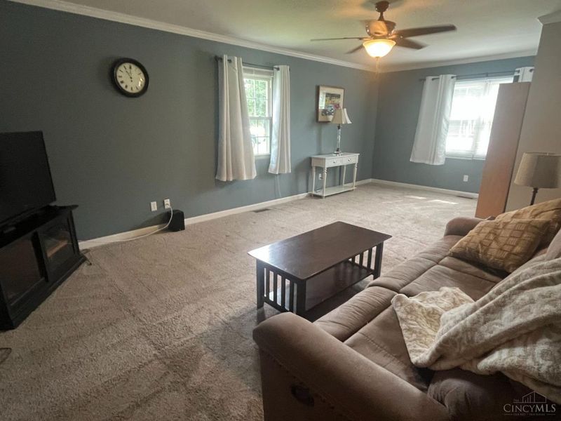 6 N Marshall Road, Middletown, OH 45042 Photo 2