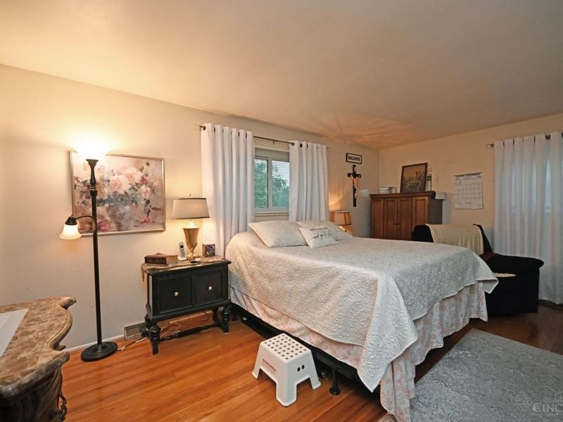 12012 Cantrell Drive, Springdale, OH 45246 Photo 32