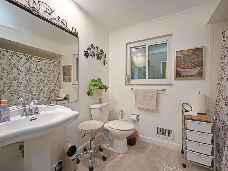 12012 Cantrell Drive, Springdale, OH 45246 Photo 37