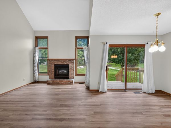 1070 50th Street, Unit 6B, West Des Moines, IA 50266