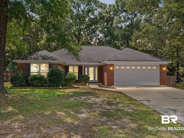 5175 E Taylor Woods Loop, Wilmer, AL 36587