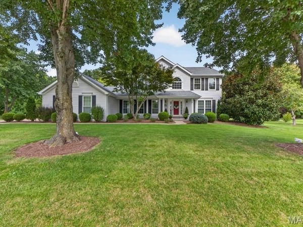 5856 Canterfield Court, Weldon Spring, MO 63304