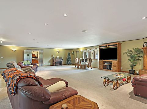 Main Photo
