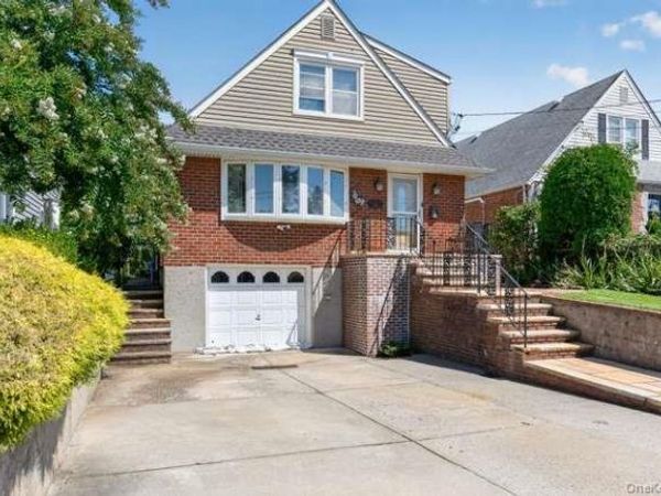 43 Stewart Avenue, Garden City, NY 11530