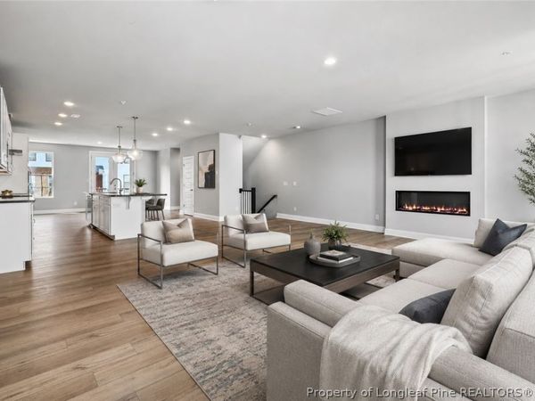 1242 Coach Station Alley, Unit 201, Raleigh, NC 27601