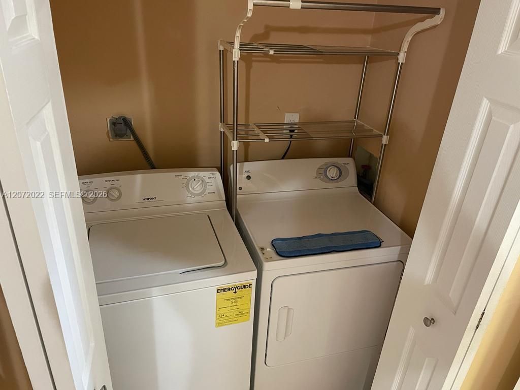 10851 SW 6th St , Unit 5, Sweetwater, FL 33174 Photo