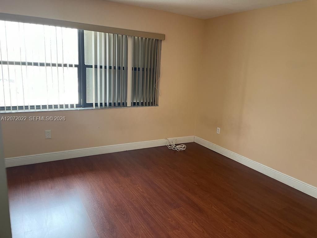 10851 SW 6th St , Unit 5, Sweetwater, FL 33174 Photo