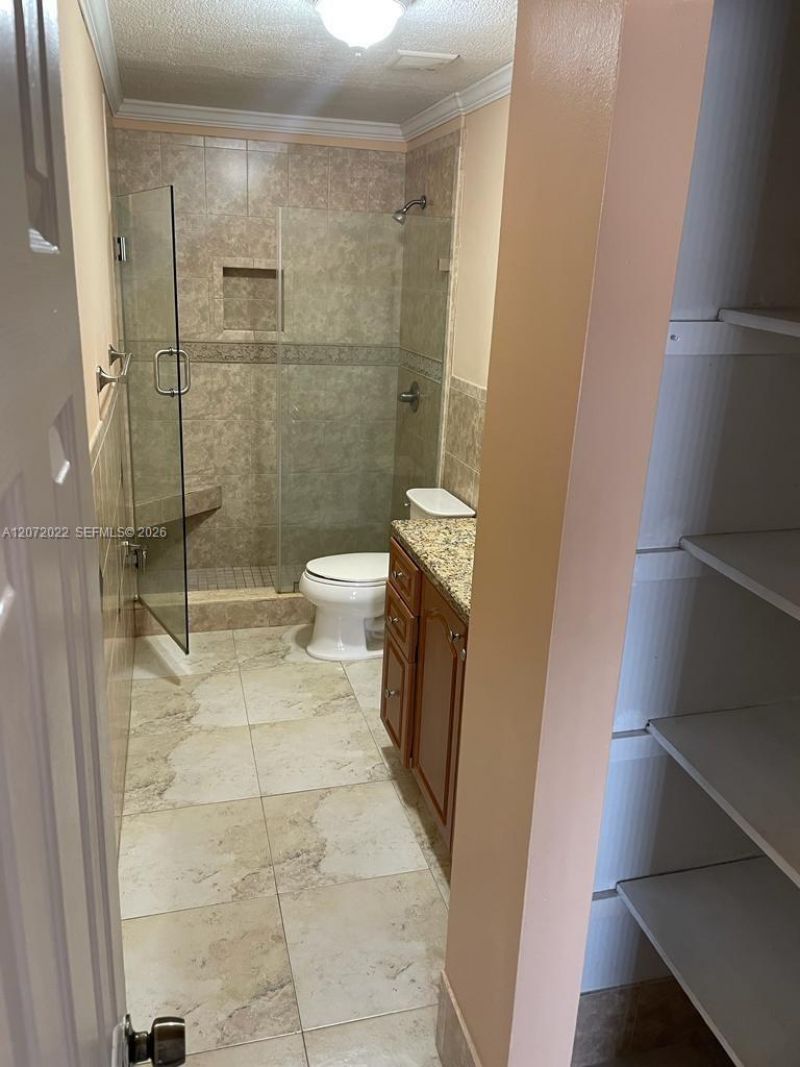 10851 SW 6th St , Unit 5, Sweetwater, FL 33174 Photo