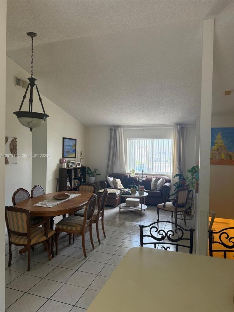 Please Call For Address, Unit 902-9, Miami, FL 33193 Photo