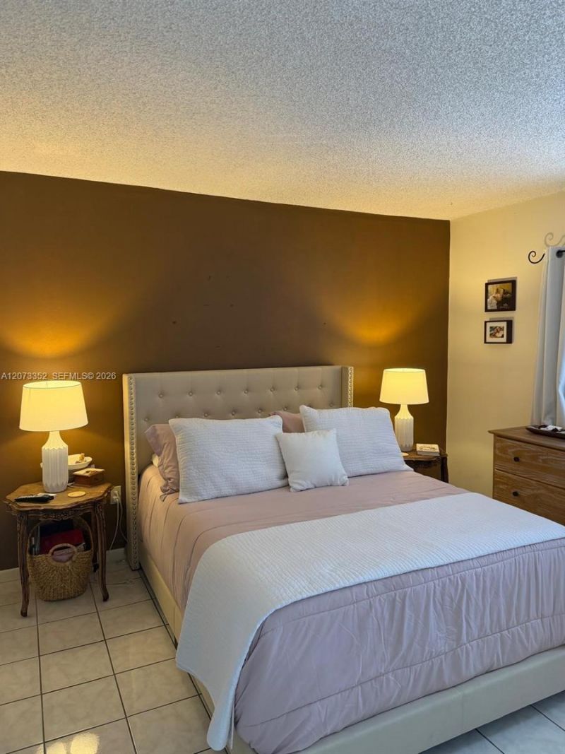 Please Call For Address, Unit 902-9, Miami, FL 33193 Photo