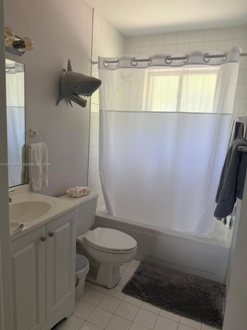 Please Call For Address, Unit 902-9, Miami, FL 33193 Photo