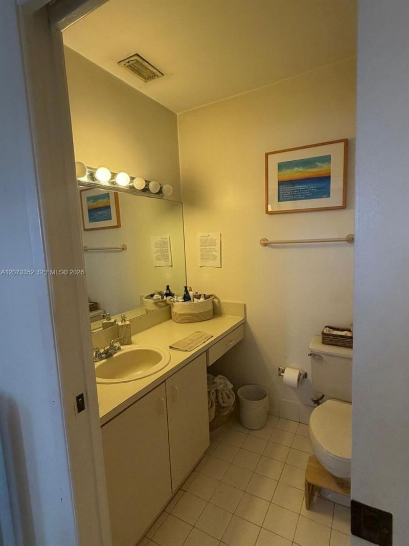 Please Call For Address, Unit 902-9, Miami, FL 33193 Photo