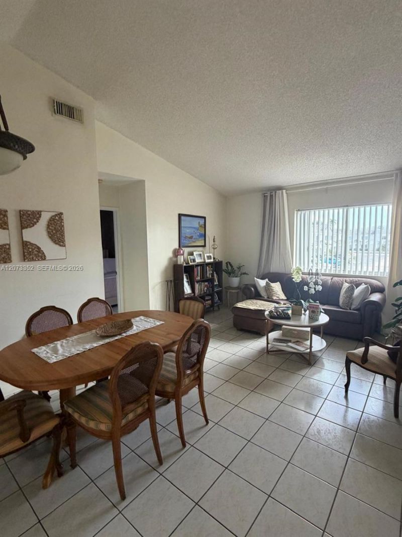 Please Call For Address, Unit 902-9, Miami, FL 33193 Photo