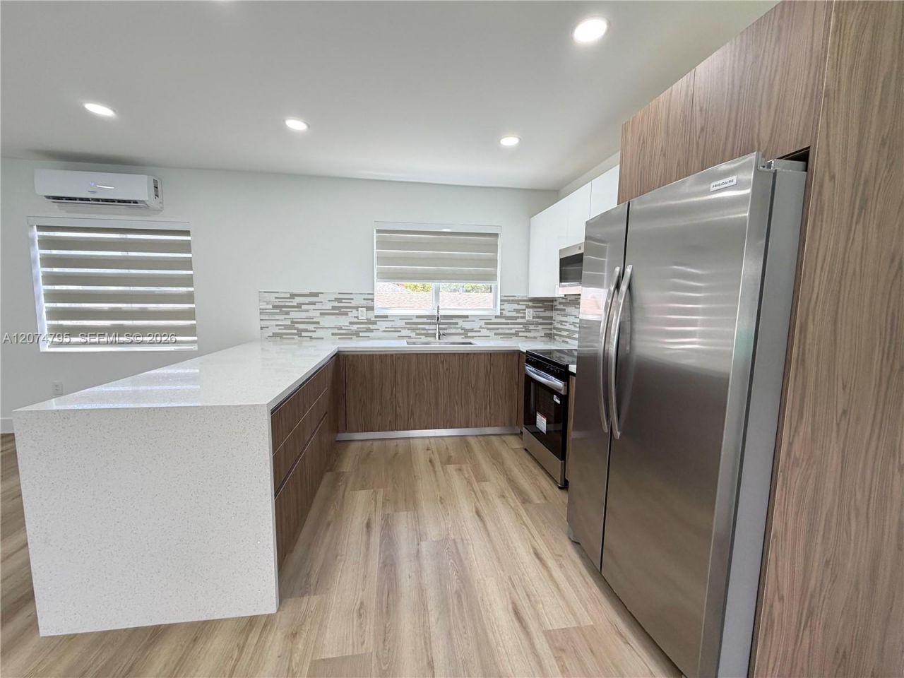 311 SW 27th Ave , Unit 317, Miami, FL 33135 Photo