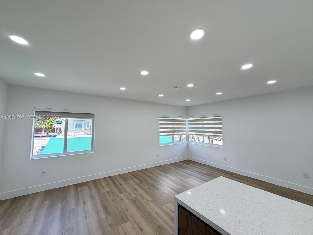 311 SW 27th Ave , Unit 317, Miami, FL 33135 Photo