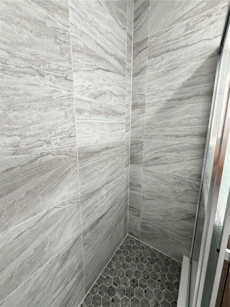311 SW 27th Ave , Unit 317, Miami, FL 33135 Photo