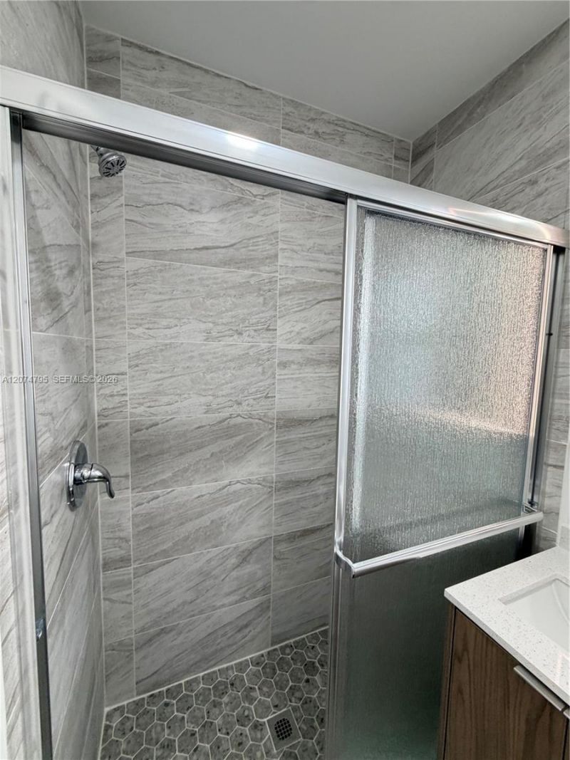 311 SW 27th Ave , Unit 317, Miami, FL 33135 Photo