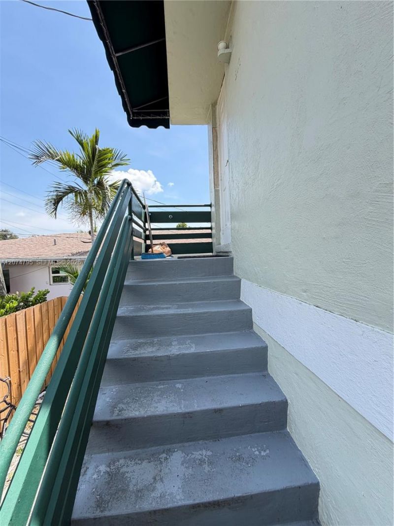 311 SW 27th Ave , Unit 317, Miami, FL 33135 Photo