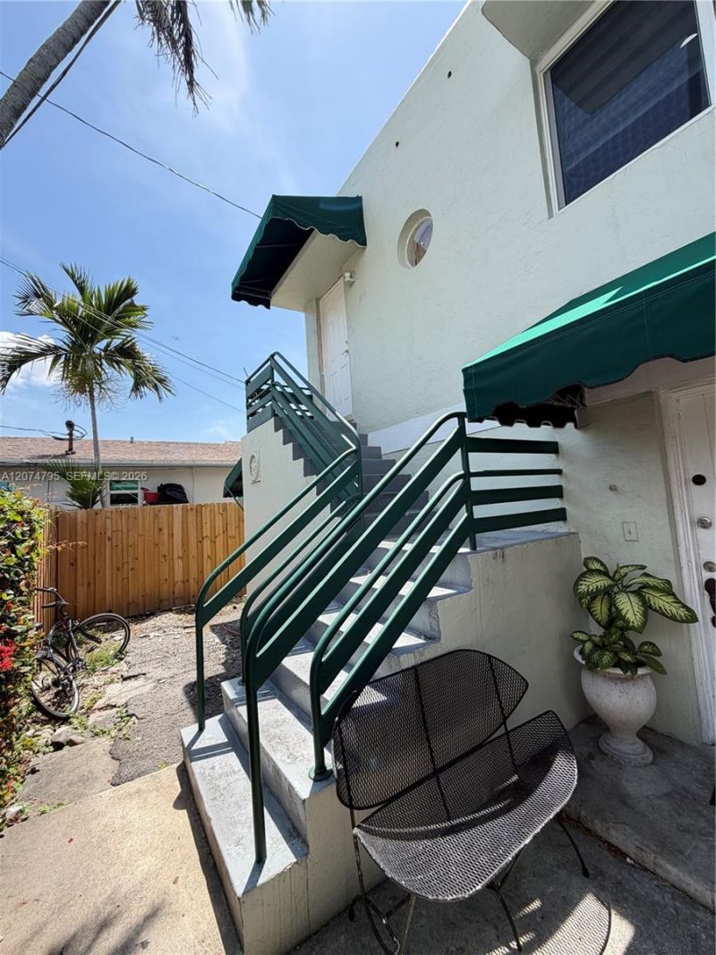 311 SW 27th Ave , Unit 317, Miami, FL 33135 Photo