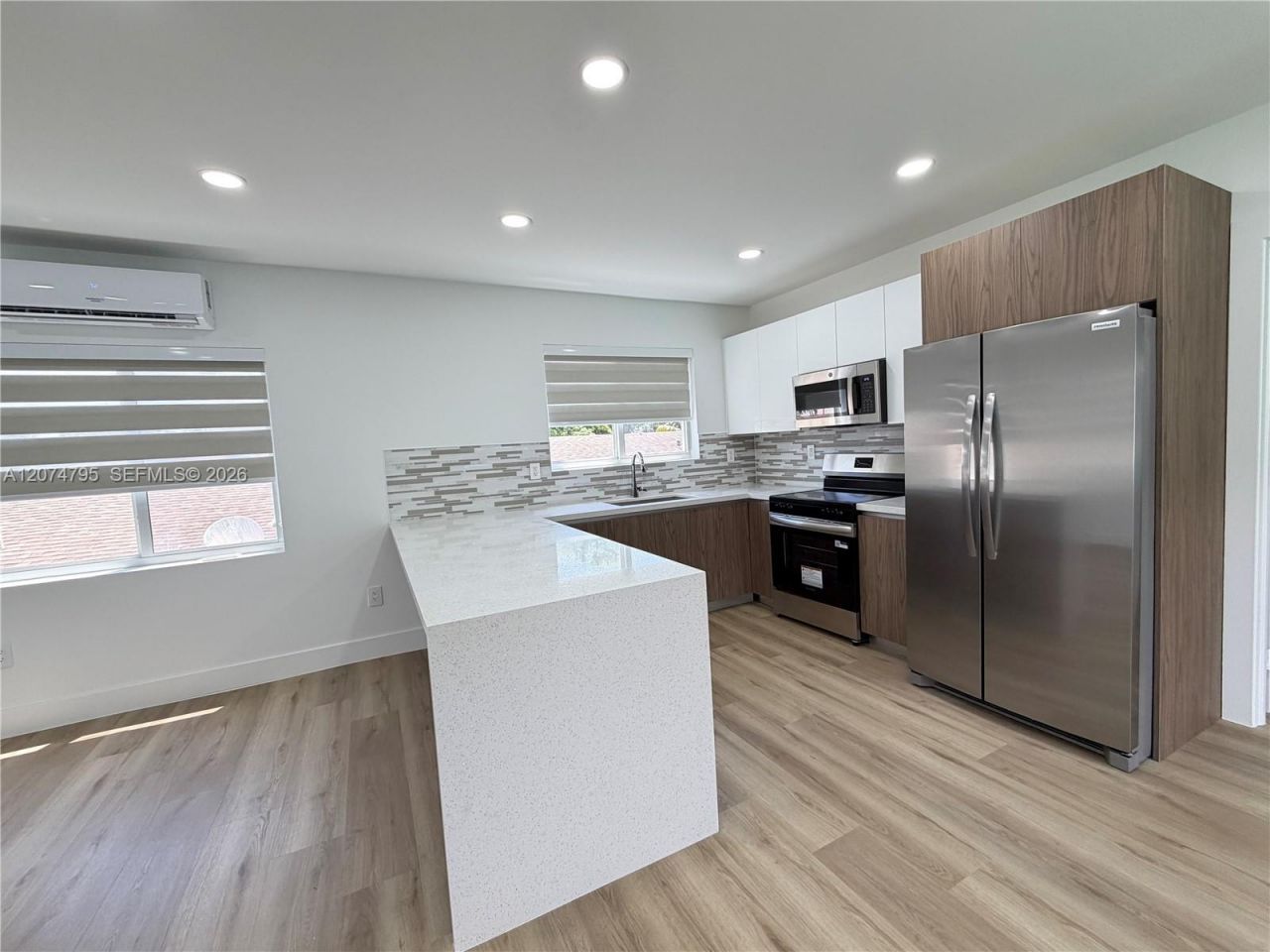 311 SW 27th Ave , Unit 317, Miami, FL 33135 Photo