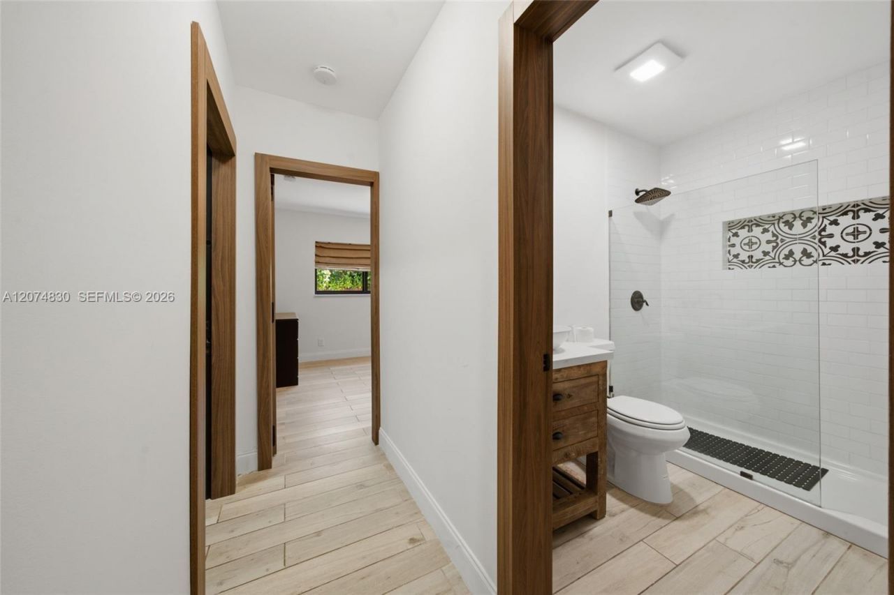 12025 NE 5th Ave , Unit 12025, Biscayne Park, FL 33161 Photo