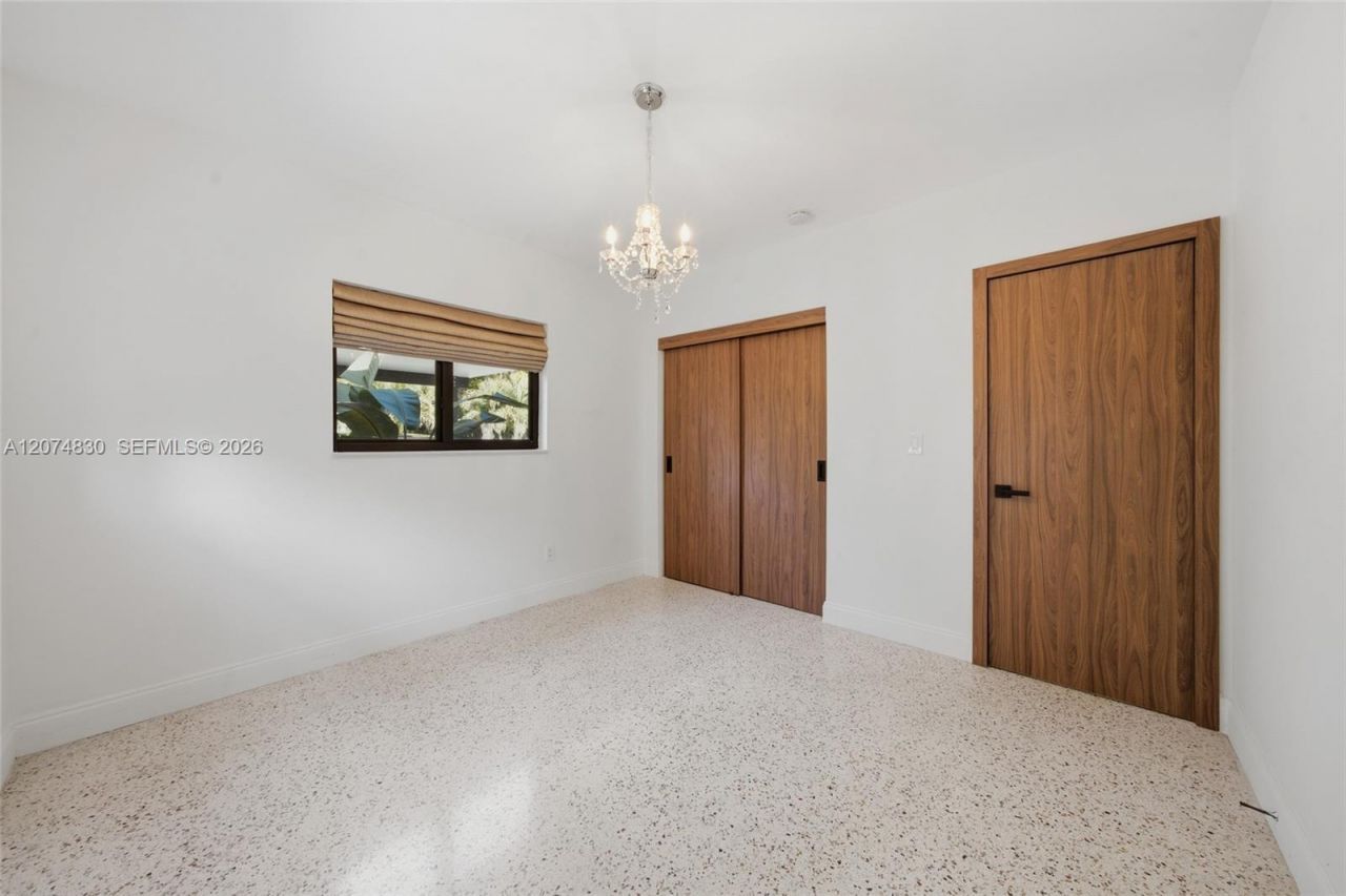 12025 NE 5th Ave , Unit 12025, Biscayne Park, FL 33161 Photo