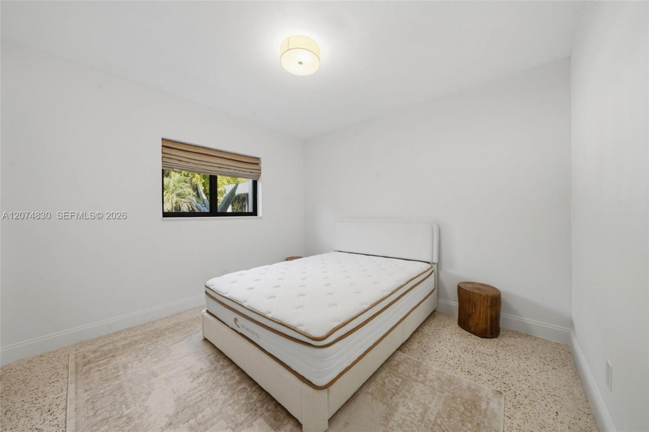 12025 NE 5th Ave , Unit 12025, Biscayne Park, FL 33161 Photo