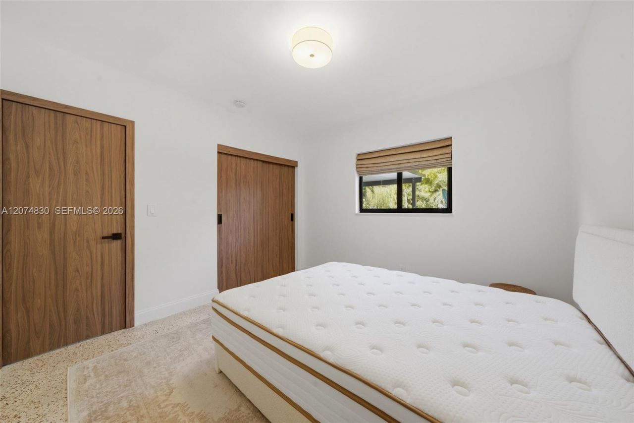 12025 NE 5th Ave , Unit 12025, Biscayne Park, FL 33161 Photo