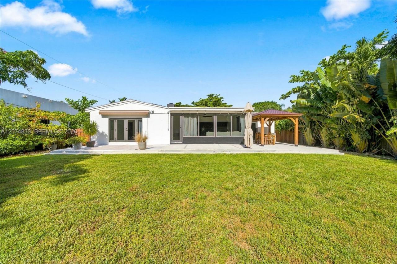 12025 NE 5th Ave , Unit 12025, Biscayne Park, FL 33161 Photo