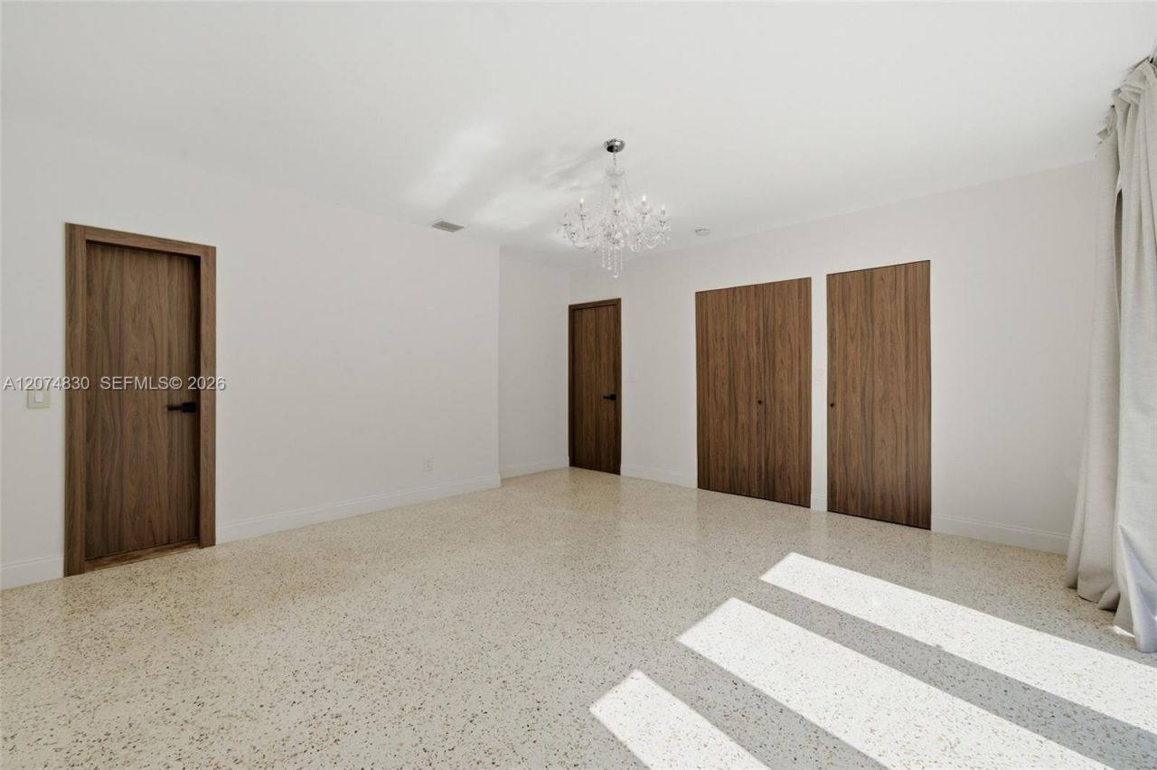 12025 NE 5th Ave , Unit 12025, Biscayne Park, FL 33161 Photo