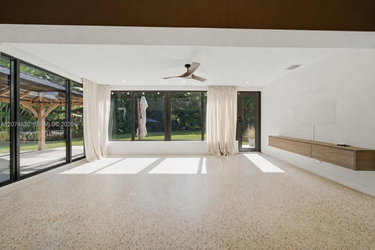 12025 NE 5th Ave , Unit 12025, Biscayne Park, FL 33161 Photo