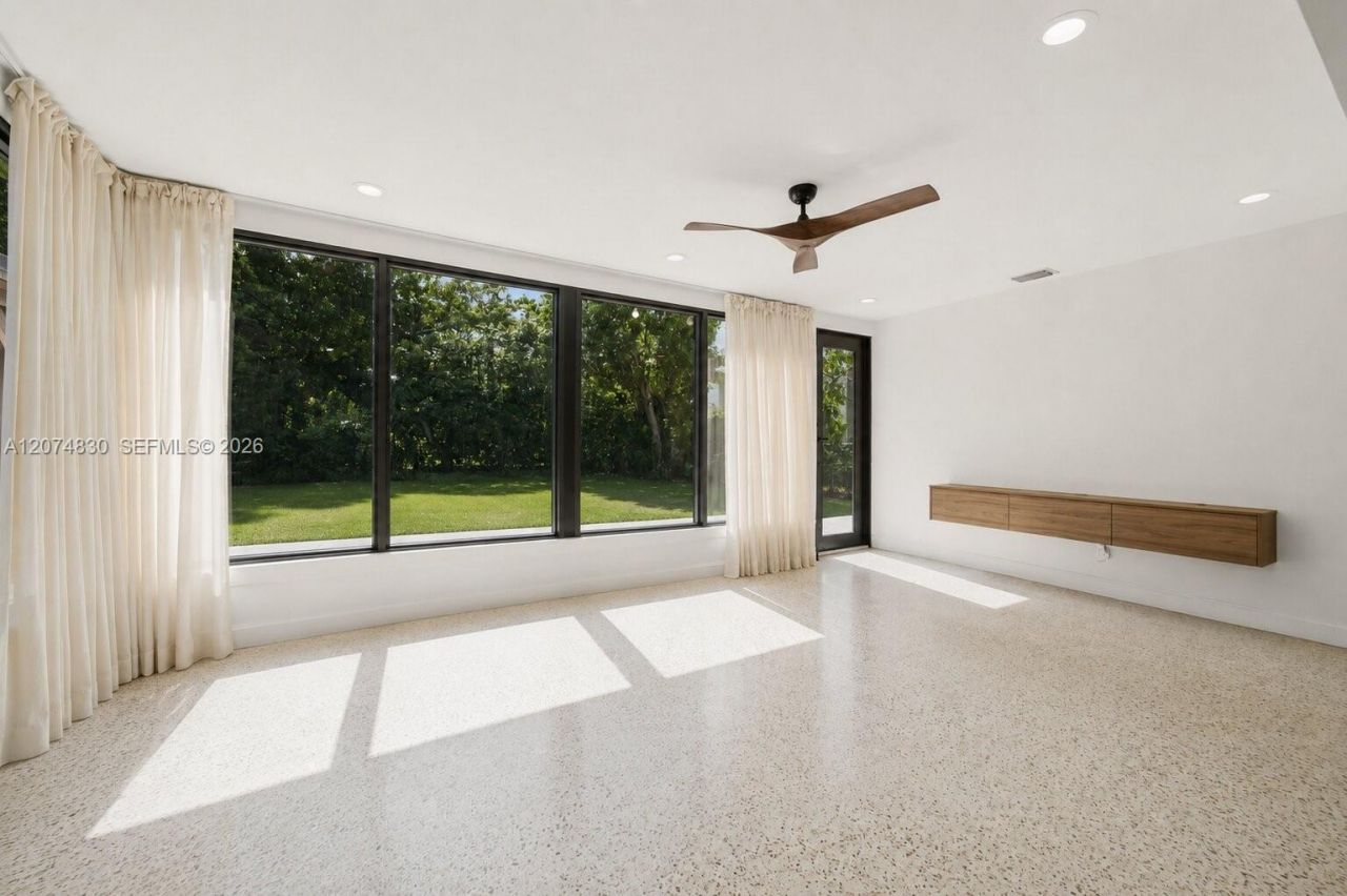 12025 NE 5th Ave , Unit 12025, Biscayne Park, FL 33161 Photo