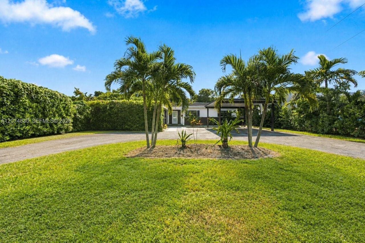 12025 NE 5th Ave , Unit 12025, Biscayne Park, FL 33161 Photo