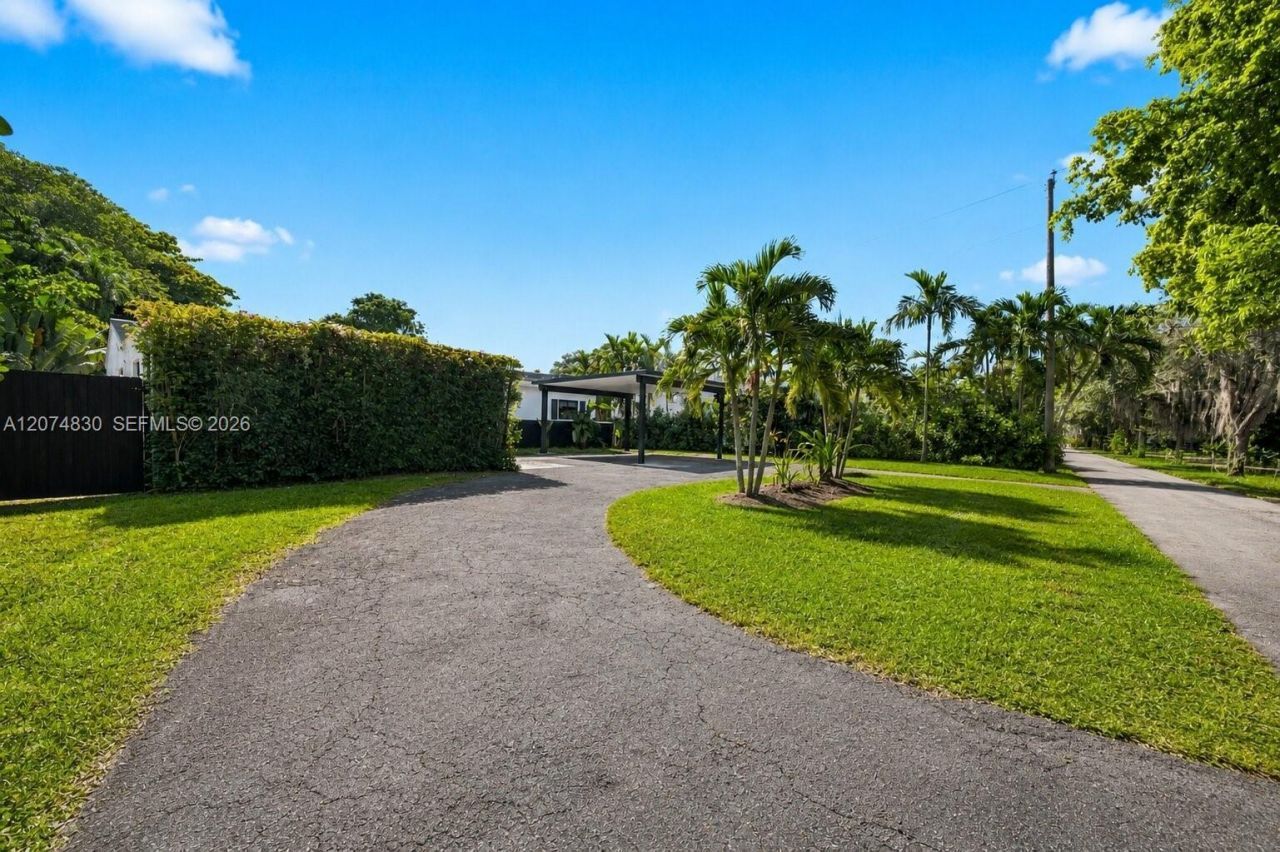 12025 NE 5th Ave , Unit 12025, Biscayne Park, FL 33161 Photo
