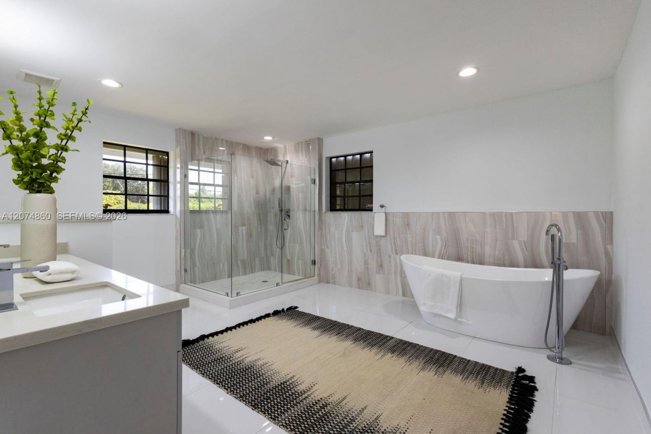 11601 SW 88th Ave , Miami, FL 33176 Photo