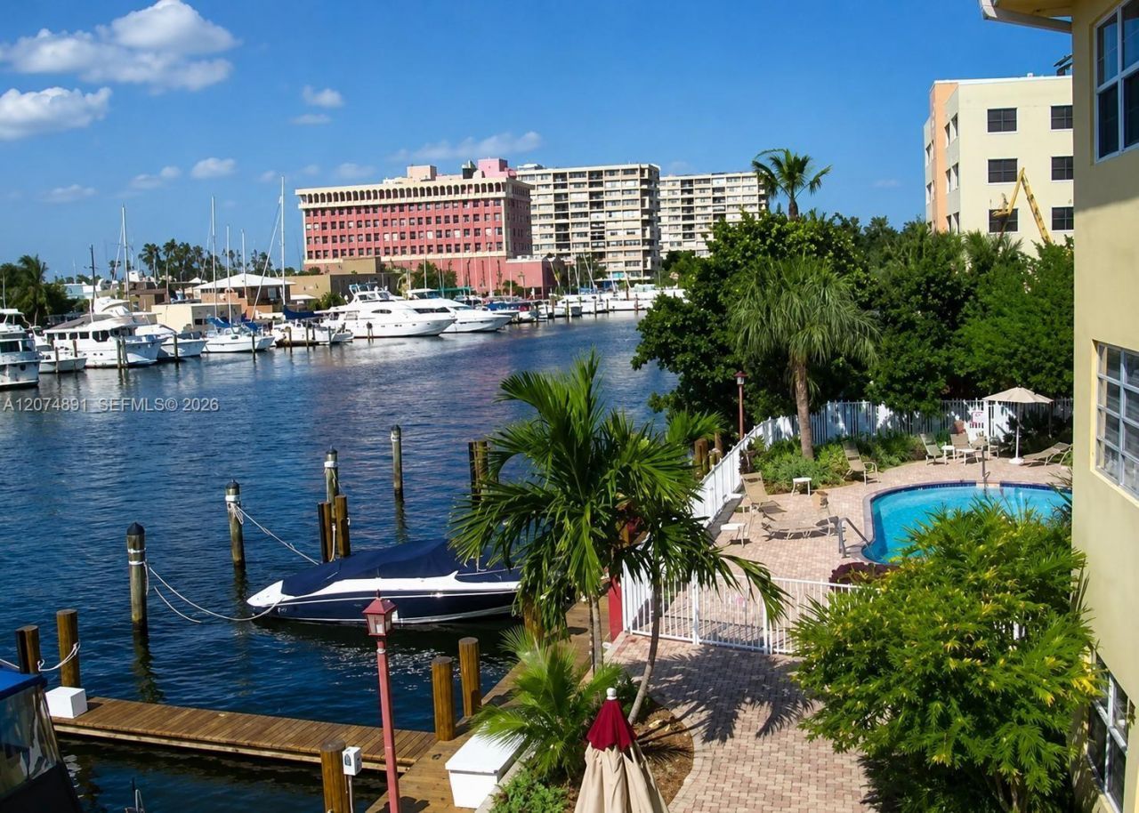 815 Middle River Dr , Unit 304, Fort Lauderdale, FL 33304 Photo