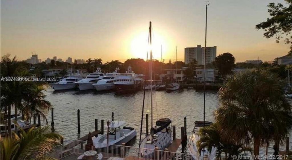 815 Middle River Dr , Unit 304, Fort Lauderdale, FL 33304 Photo