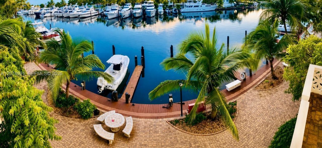 815 Middle River Dr , Unit 304, Fort Lauderdale, FL 33304 Photo