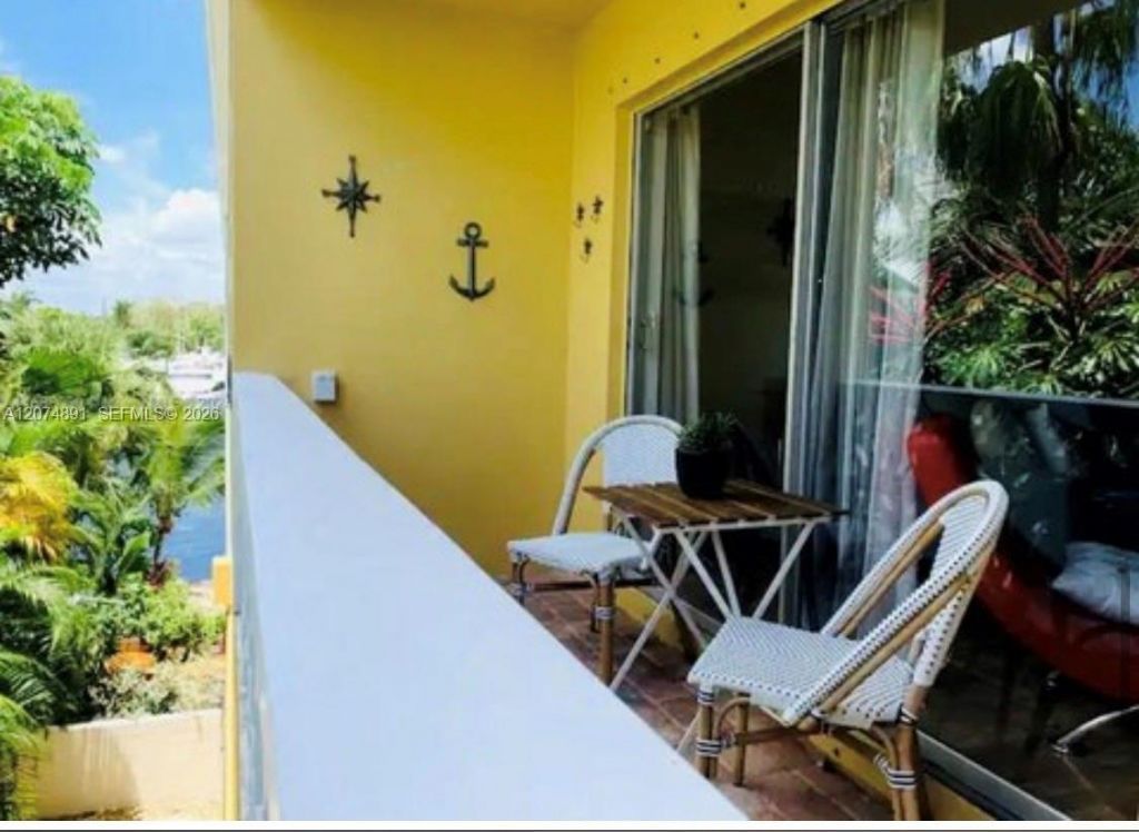 815 Middle River Dr , Unit 304, Fort Lauderdale, FL 33304 Photo