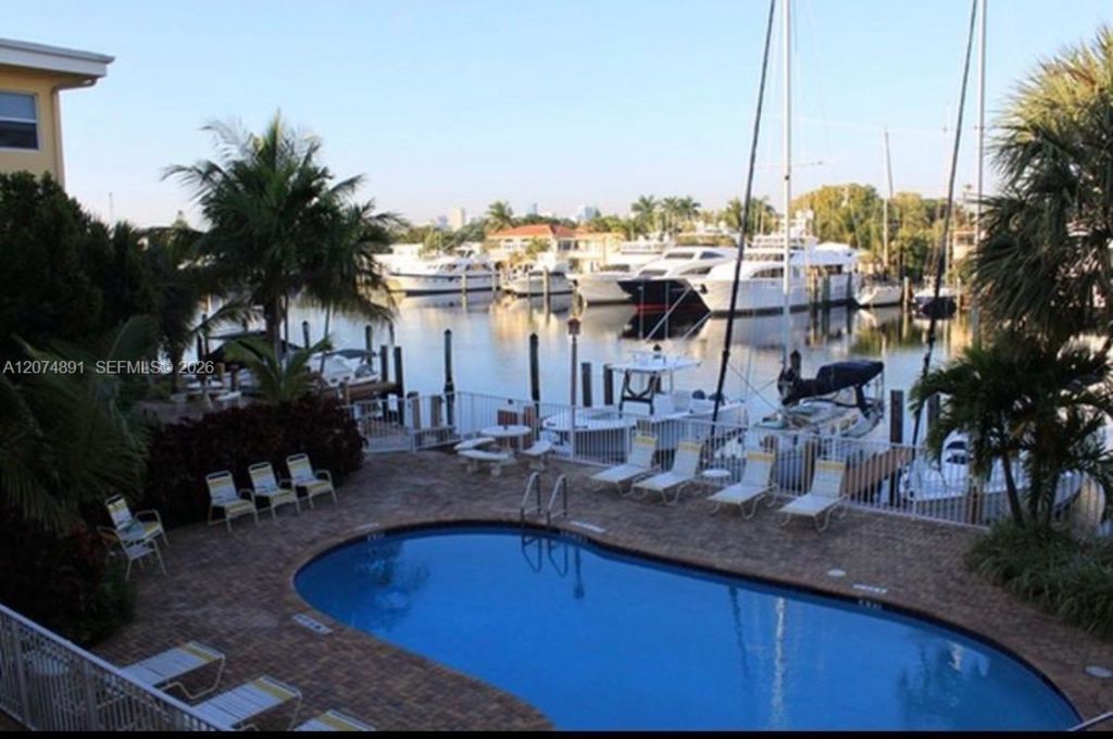 815 Middle River Dr , Unit 304, Fort Lauderdale, FL 33304 Photo