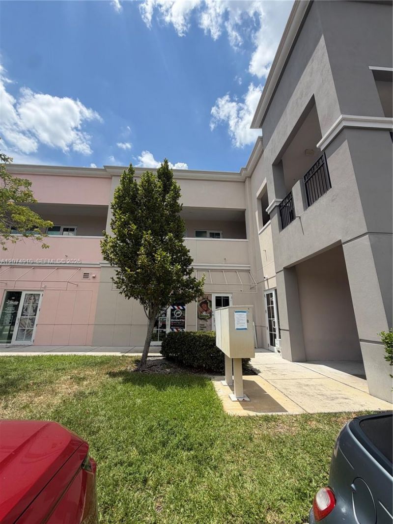 2501 SW 101st Ave , Unit 1-211, Miramar, FL 33025 Photo