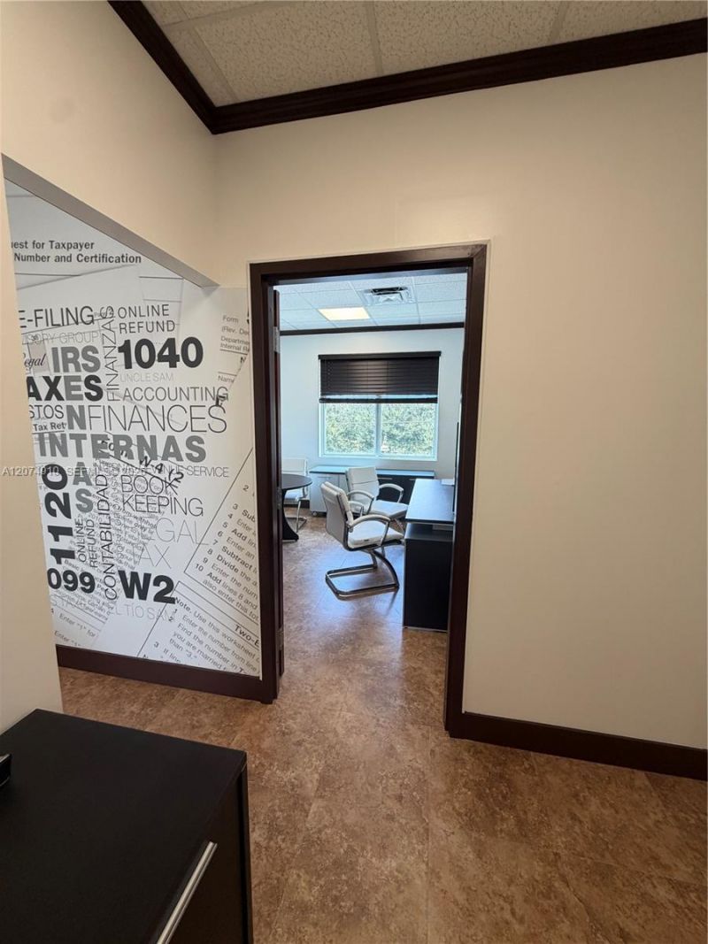 2501 SW 101st Ave , Unit 1-211, Miramar, FL 33025 Photo